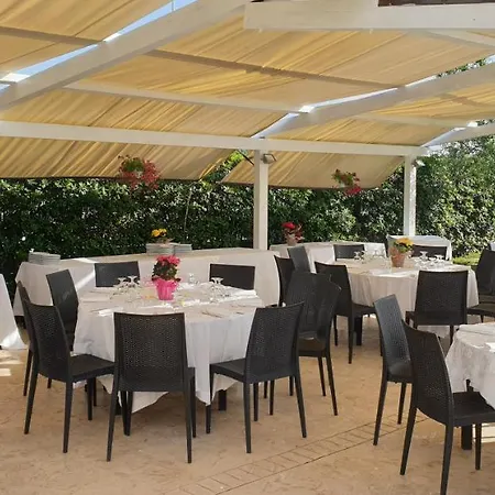 Corallo 3* Fregenae